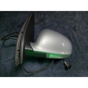 กระจกมองข้างมือสองสำหรับรถกอล์ฟ รุ่นซ้าย 1K0857933 - Product Image 1