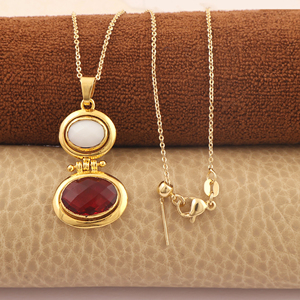 Collier pendentif élégant en pierre de quartz fumé et rose, plaqué or 18 carats, avec chaîne en laiton à maillons, serti d'une double goutte ovale. - Product Image 3