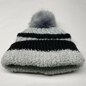 Bonnet tricoté rayé unisexe avec pompon, noir et gris, pour l'hiver, pour un usage décontracté en extérieur, taille adulte 56-58CM - Product Image 4
