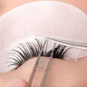 Pinces à cils réutilisables de haute qualité en acier inoxydable avec logo personnalisé, robustes et de qualité supérieure - Product Image 6