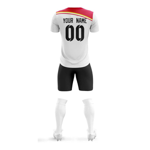 Ensemble de maillots de football personnalisés de haute qualité, maillots de football pour hommes, vente en gros, design par transfert thermique, uniformes de football pour jeunes - Product Image 2