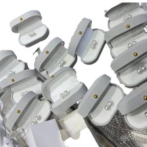 Versátiles Pendientes de Perlas de Tahití en Gris Platino Verde de 8-9 mm, Casi Redondas, con Defectos Superficiales y Colores Misteriosos - Product Image 5