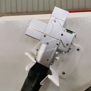 Machine de nettoyage laser portative à double oscillation 1500W 3000W, alimentée par source laser BWT, fournie directement par l'usine - Product Image 4