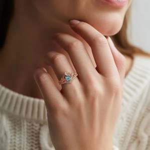 Anillo de Boda Real para Ella en Plata de Ley con Piedra de Moissanita Azul - Product Image 3