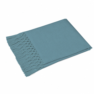 Manta de algodón de estilo moderno para decoración del sofá del hogar, manta de algodón de color sólido personalizada con grandes flecos para fabricantes en India. - Product Image 5