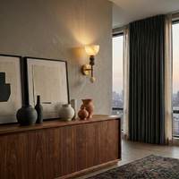 Applique murale moderne en laiton avec globe en marbre, luminaire mural intérieur, décoration de chambre, lampe personnalisée