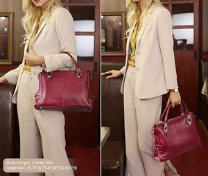 Elegante Bolso Tote Grande de Cuero Genuino Rojo para Dama, Bolso de Diseñador de Calidad con Logotipo, Disponible en Dos Tamaños, Precios al por Mayor - Product Image 3