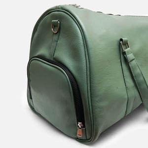 Eco-Friendly Customized Leather Duffle Bags Made in Pakistan for Sale Hot Selling Wholesale Outdoor Waterproof Zipper - Product Image 3