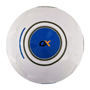 ลูกฟุตบอลคุณภาพสูงจากอ็อกซ์วา อินดัสทรีส์ สำหรับเล่นในร่มและกลางแจ้ง - Product Image 5