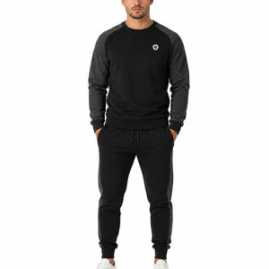 Ensemble de survêtement pour homme, qualité supérieure, tissu doux, coupe décontractée confortable, tenue élégante pour le fitness, la course à pied et le quotidien - Product Image 1