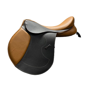 Silla de Montar Inglesa de Cuero Genuino de la Mejor Calidad, con Armazón de Fibra de Vidrio, Duradera, Hecha en India, Tamaño Personalizable - Product Image 1