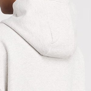 เสื้อฮู้ดดี้สีเทาอ่อนทรงโอเวอร์ไซส์ ผ้าโพลีเอสเตอร์/เรยอนเนื้อนุ่ม ทรงหลวม กระเป๋าเรียบง่าย ใส่ได้ทั้งชายและหญิง เหมาะสำหรับฤดูหนาว สวมใส่สบายๆ ในชีวิตประจำวัน - Product Image 6