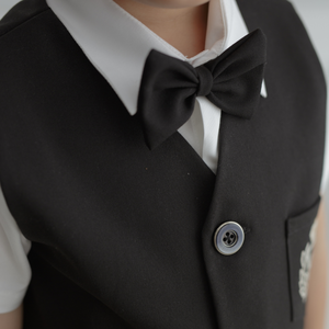 Giá Tốt Nhất Tùy Chỉnh Richard Chàng Trai Quần Áo Thiết Lập 4 Mảnh Màu Đen Bow Tie Vest Với Trắng Ngắn Tay Áo Sơ Mi Và Màu Đen Quần Ngắn - Product Image 2
