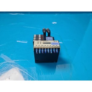 Ensemble de distributeur de électrovannes Koganei X80M-SI-02-L-3W-UR-6W d'occasion, pièces d'équipement semi-conducteur Legacy - Product Image 3