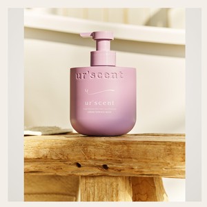 Shampooing pour la pousse des cheveux Assent Urban Terrace Musk Scalp Solution Shampooing pour soulager les symptômes de la perte de cheveux 500ml - Product Image 1