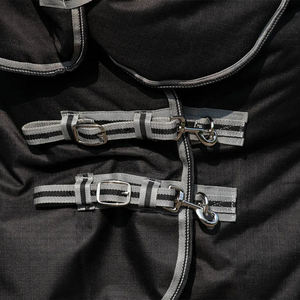Manta acolchada para caballo, de piel sintética de conejo, relleno de fibra de poliéster, para equitación, de fabricantes. - Product Image 4