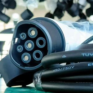 Cargador de Vehículos Eléctricos Portátil ZSWINNER ST-E250, Nuevo Cargador para Auto con Logotipo Personalizado, Cable de Carga Tipo 2 de 7m con Clasificación IP66 - Product Image 2