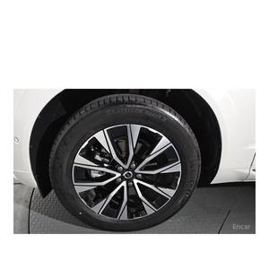 2023 for Volvo XC60 B5 Ultimate with Automatic Gearbox Leather Seats Rear Camera 21,121 km Bright Exterior - Product Image 4