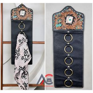 Nouveau support mural en cuir de vachette avec accent turquoise et motifs floraux, pour foulards, torchons de cuisine et décoration intérieure - Product Image 1