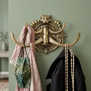 Perchero de pared metálico con acabado de latón antiguo y diseño decorativo de león, 4 ganchos dobles, estilo vintage para entrada, sombreros, abrigos y ropa. - Product Image 3