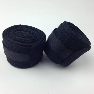 Bandages de boxe en coton premium ZOTO pour la boxe, le MMA, le Muay Thai, le kickboxing avec fermeture auto-agrippante - Product Image 2