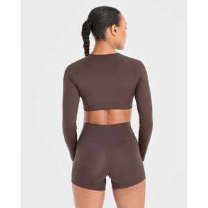 Haut court marron à manches longues pour femme, col rond, couleur unie, pull respirant, haut de sport - Product Image 2