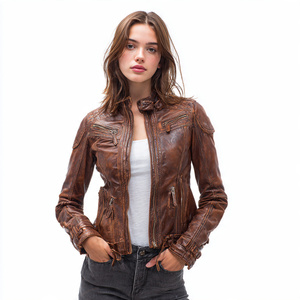 แจ็คเก็ตหนังคุณภาพพรีเมียม ดีไซน์หรูหราและเท่ห์สำหรับผู้หญิง - Product Image 1