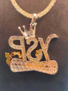 Pendentif Lettre YSP Moissanite Iced Out en Argent 925 Plaqué Or 18K, Breloque Lettre Couronne, Bijoux Hip Hop pour Homme - Product Image 5