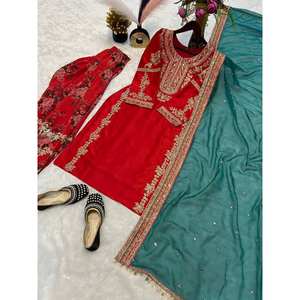 Vêtements indiens et pakistanais de créateur, haut de fête avec bas et dupatta pour un look élégant - Product Image 6