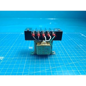 Subbase para Monitor de Llama Yamatake 81406725-003, Usada, Piezas de Equipos Semiconductores Legacy - Product Image 2
