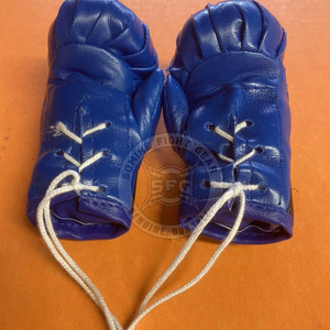 Guantes de Boxeo Colgantes para Auto, Hechos en Pakistán, Precio Económico, Personalizados, Alta Calidad - Product Image 3