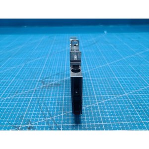 Disjoncteur magnétique CUTLER-HAMMER QCR1030T d'occasion – Pièces d'équipement semi-conducteur d'époque - Product Image 1