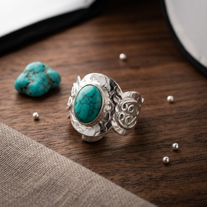 Anillo de Turquesa Hecho a Mano - Piedra Preciosa Ovalada Natural de 7x9mm, 0.3m, Chapado en Plata con Acabado Mate, Estilo Boho, Unisex - Product Image 1