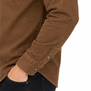 Camisa de Mezclilla para Hombre, Manga Larga, Casual, con Botones, Corte Cómodo, Estilo Informal, Costuras Impecables, Acabado Limpio, Corte Regular - Product Image 6