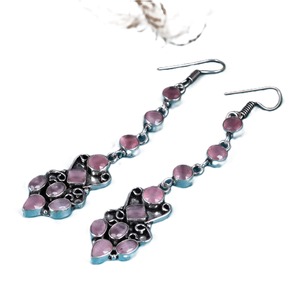 Pendientes Largos de Piedra Rosa al por Mayor |   Pendientes Colgantes Elegantes de Plata Oxidada al por Mayor |   Joyería llamativa, regalo para mujeres - Product Image 4