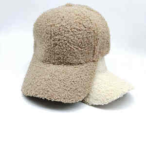 Gorro de punto para mujer con forro de satén, suave, cálido, para invierno, estilo holgado, protección para el cabello, con logo personalizado. - Product Image 6