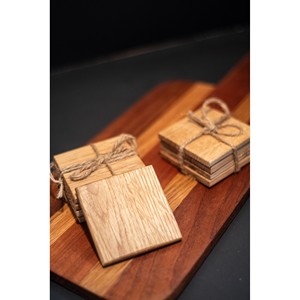 Juego de Posavasos de Madera de Roble Artesanales al por Mayor - Ecológicos y Elegantes - Product Image 2