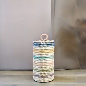 Panier cylindrique en jonc de mer multicolore, fait main, pour rangement, vente en gros, écologique, fabriqué au Vietnam - Product Image 3