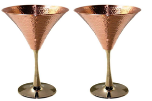 Gobelet à pied en cuivre avec large bol et détails floraux en relief pour cocktails, vins, réceptions, dîners et décoration de table - Product Image 5