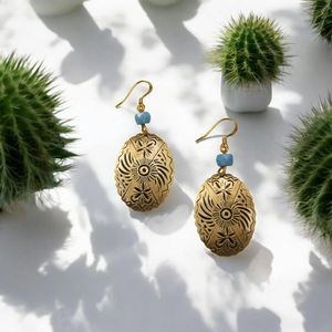 Pendientes de latón con acabado dorado, aros clásicos de moda para bodas, fiestas, hechos a mano, joyería étnica personalizada, accesorio de moda. - Product Image 6