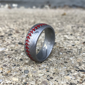 Anillo de Acero de Damasco Hecho a Mano con Patrón Único, Anillo de Boda, Anillo de Compromiso, Regalo de Aniversario para Hombres y Mujeres - Product Image 4