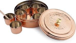 Caja de especias de metal dorado con diseño martillado, elegante contenedor de especias para la encimera de la cocina, organizador de mesa de comedor y de primera calidad. - Product Image 4