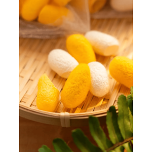 Cocon de ver à soie, matériau en fibre de soie de haute qualité pour la production textile, les fournitures artisanales et l'usage décoratif, Vietnam - Product Image 5