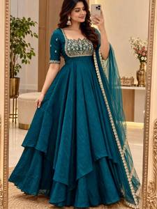 Robe Anarkali avec broderie, travail de sequins, manches en tulle, dupatta, tenue ethnique indienne traditionnelle, vêtements en soie élégants pour femmes, mariage - Product Image 1