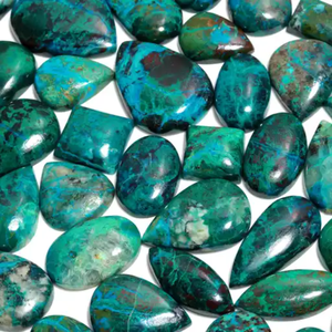 Elegante Cristal de Crisocola Pulido y Liso, Joyería de Estilo Bohemio, Gema Natural Azul Verde, Diseño Artesanal Hecho a Mano - Product Image 3