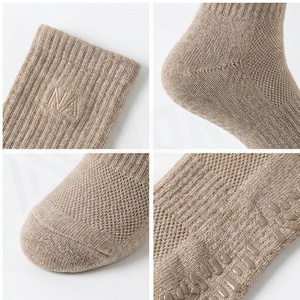 Chaussettes North Approach Crew, couleur unie, respirantes, en coton, pour adultes, chaussettes décontractées d'automne - Product Image 4