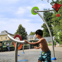 Parc aquatique commercial, jeux aquatiques, piscine, arroseur rotatif, pistolet à eau Gatling, équipement de jeux aquatiques, jeux de terrain de jeux