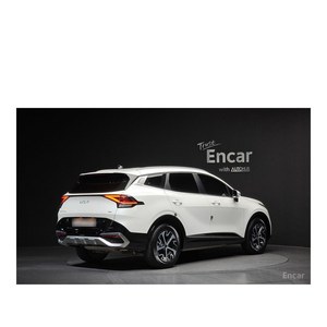 Kia Sportage Prestige 2WD 2023 con 9,696 km, Caja de Cambios Automática, Asientos de Cuero, Estándar de Emisiones Euro V, Cámara Trasera - Product Image 2