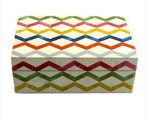 Caja de joyería clásica de resina hecha a mano, estilo único y atemporal, solución de almacenamiento compacta para joyas pequeñas y recuerdos - Product Image 4