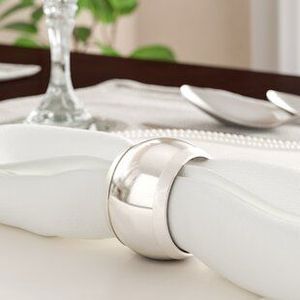 Anillo para Servilletas de Metal Martillado que Agrega un Toque Artesanal a las Mesas de Comedor con Superficie Texturizada y Resistencia - Product Image 4